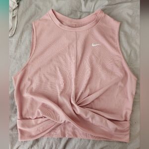 Nike Crop Top